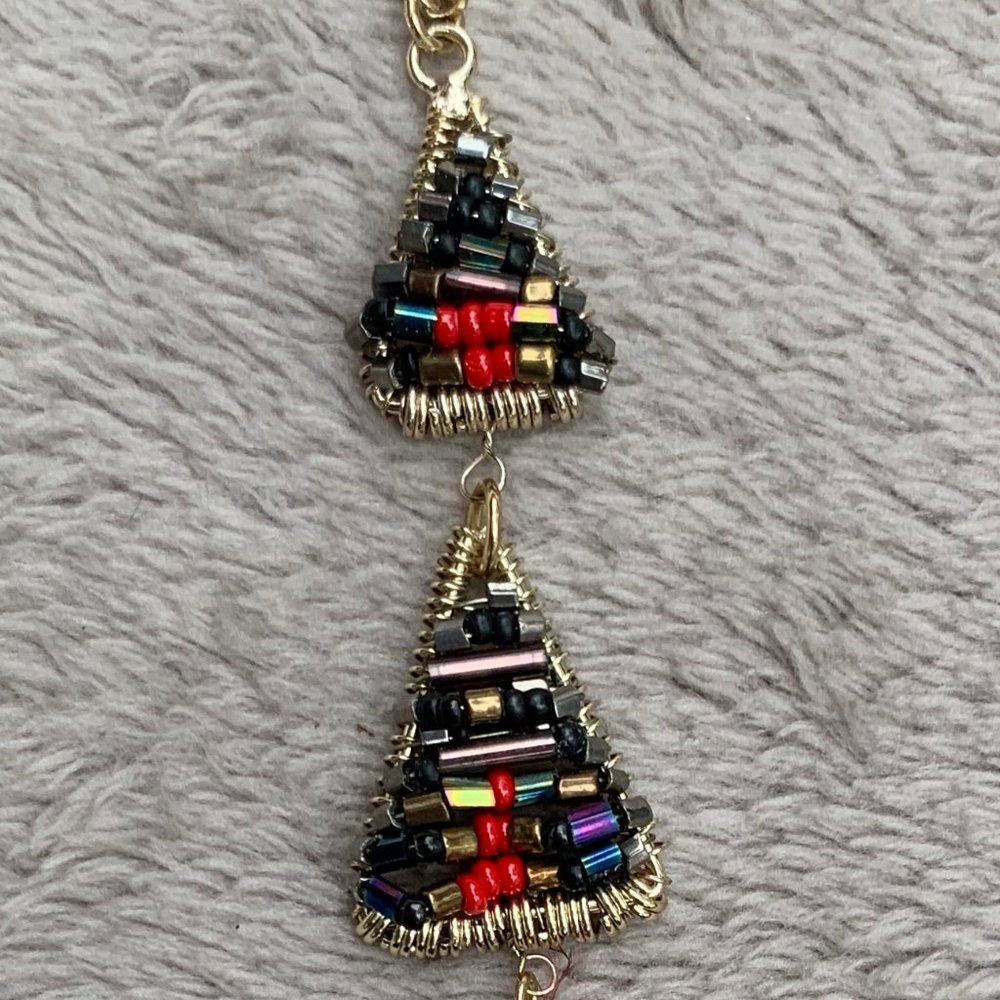 Express Layered Golden-Toned Beaded Triangles and Feather Necklace - Picture 7 of 15